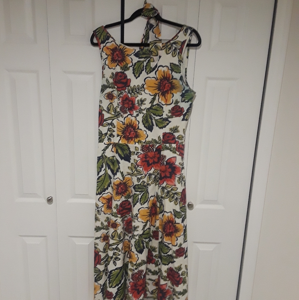 Fall colored floral fit and flare midi dress sz 16